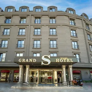 grand-s-hotel.istanbul-turkeyhotels.com/