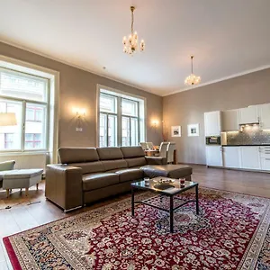 ✰downtown Grand - Old Town Location✰ Praag
